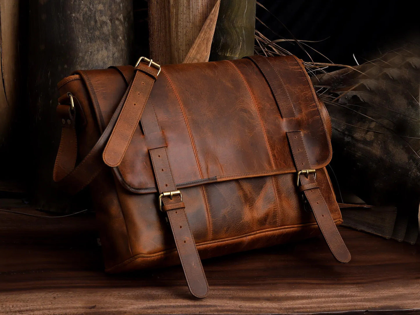 Rome Notturna Deri Postacı Çanta™