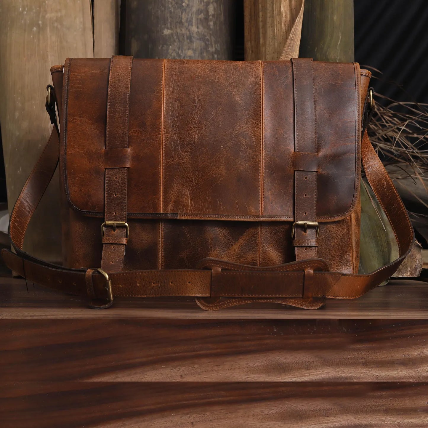 Rome Notturna Deri Postacı Çanta™